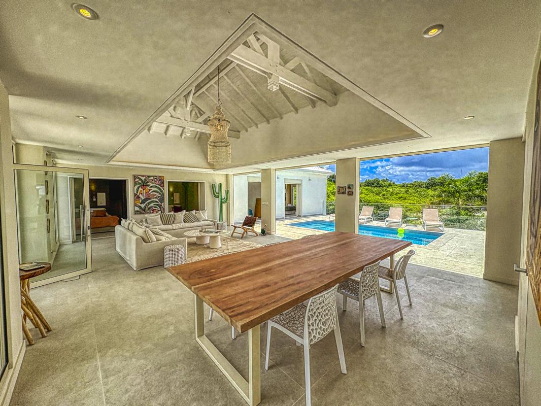 13.Location villa piscine vue mer Saint François Guadeloupe_Pièce de vie vue mer_ 13.Location villa piscine vue mer Saint François Guadeloupe_Pièce de vie vue mer_